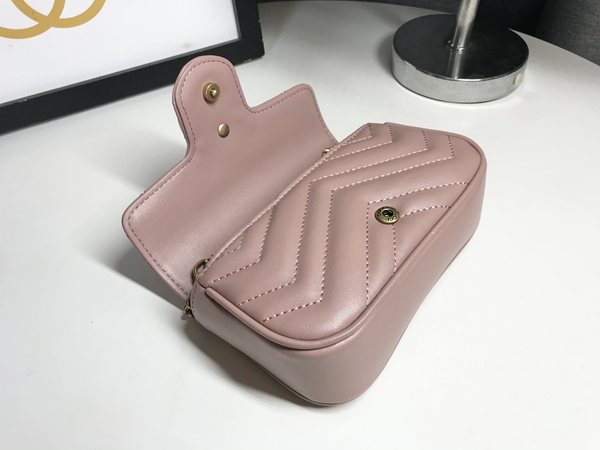 激安グッチバッグコピー着用イメージ
